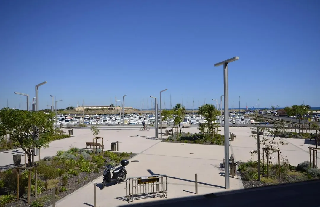 Studio Vue Port Et Mer-1