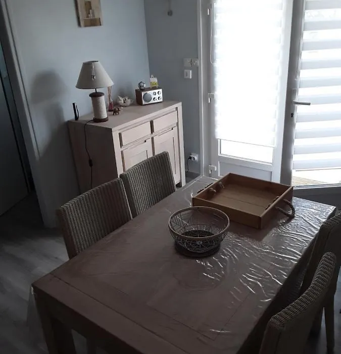 Joli Duplex Proche Commerces Et Mer-1