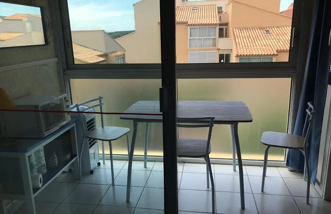 Les Balcons De La Medtirrannee Front De Mer-1