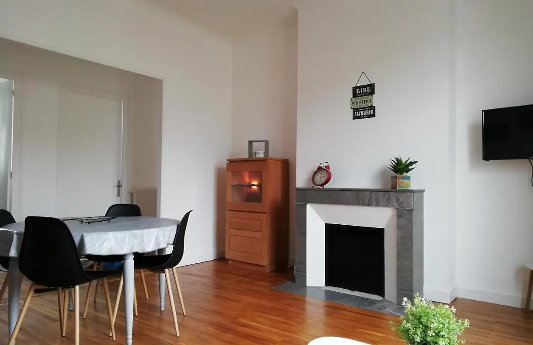 Appartement 1-6 Pers Situe Entre Les Ponts-1