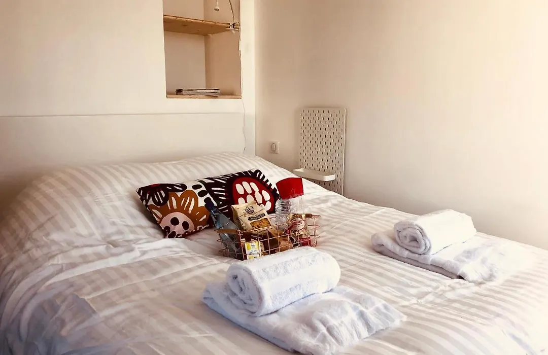 Apprt Calme 2 Chambres, Proche Thermes Et Centre Ville, Parking Gratuit-1