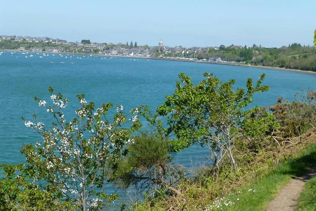 studio entre Mt-St-Michel et St- Malo-1