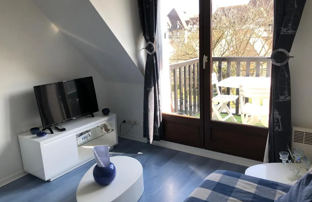 Appartement Cabourg bord de mer-1