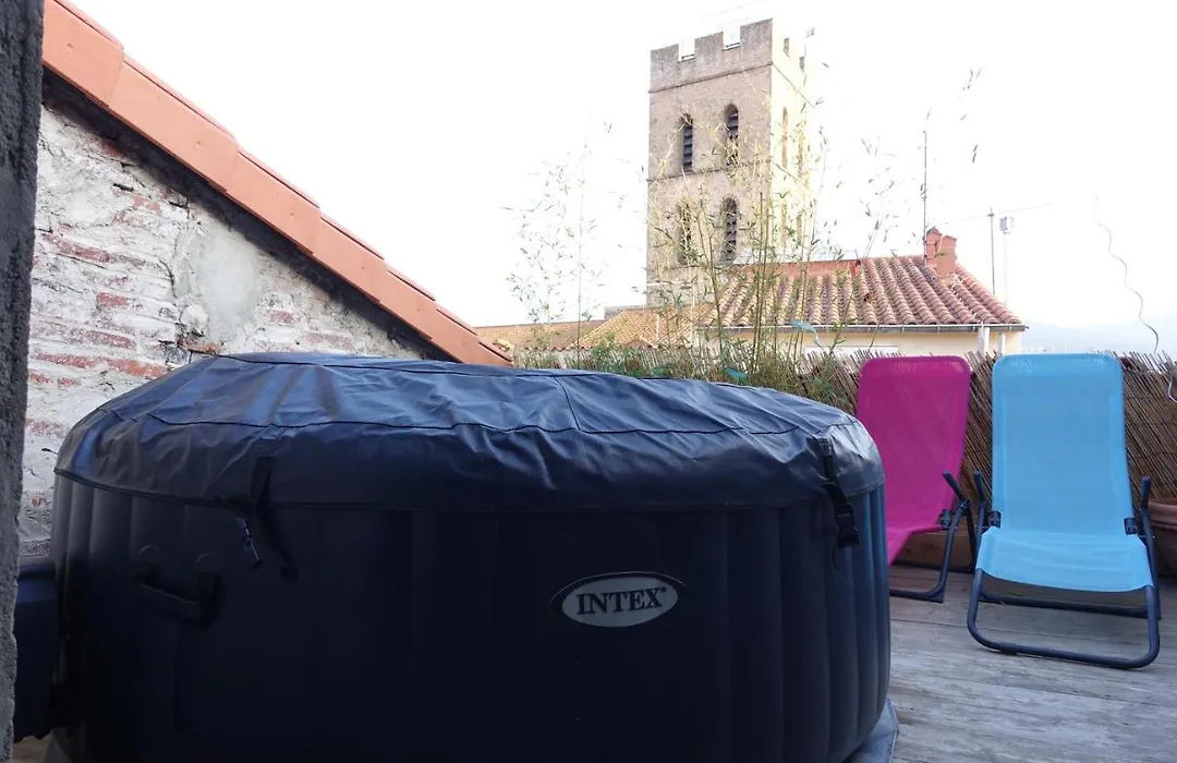 Maison Small Luxury ( planxa,suite,solarium,jacuzzi,pas de vis à vis)-1