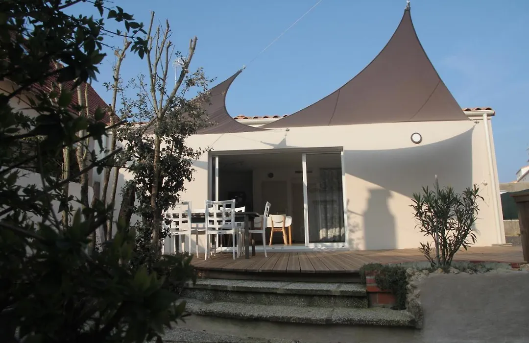 Vacances Pour 10 Personnes Tout A Pied !-1