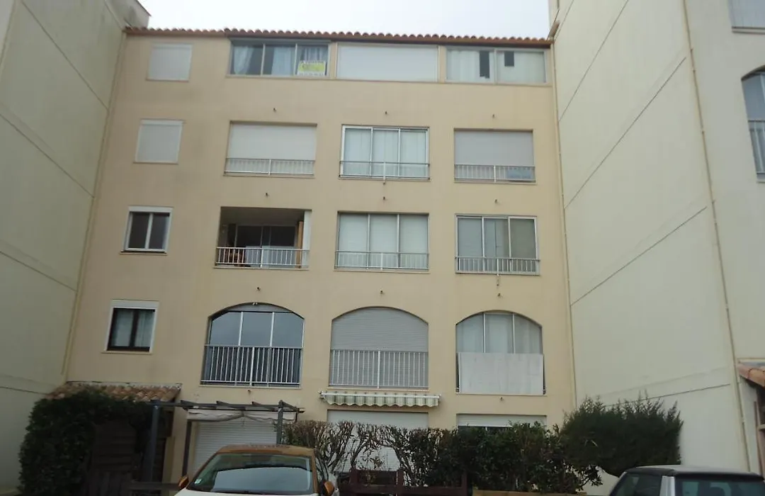 Studio Au Bord De La Mer-1