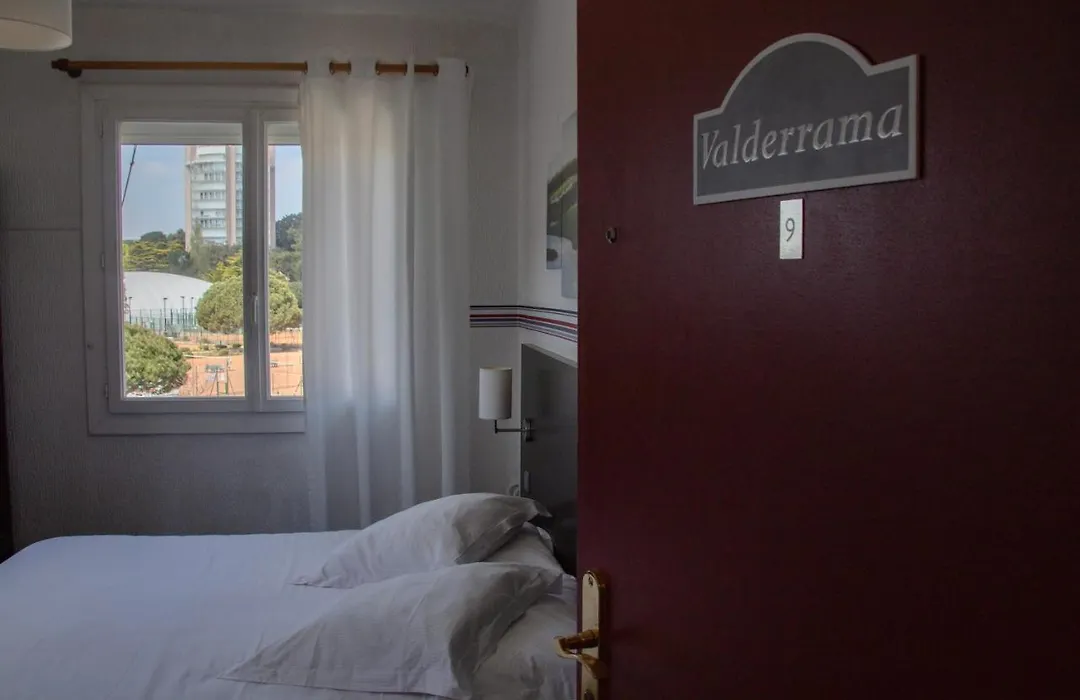 Hotel Les Tennis Men La Baule Les Pins Centre-1