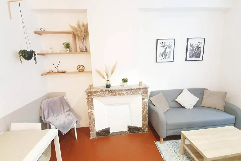 T2 Cosy Au Calme,Entree Autonome,Centre Historique-1