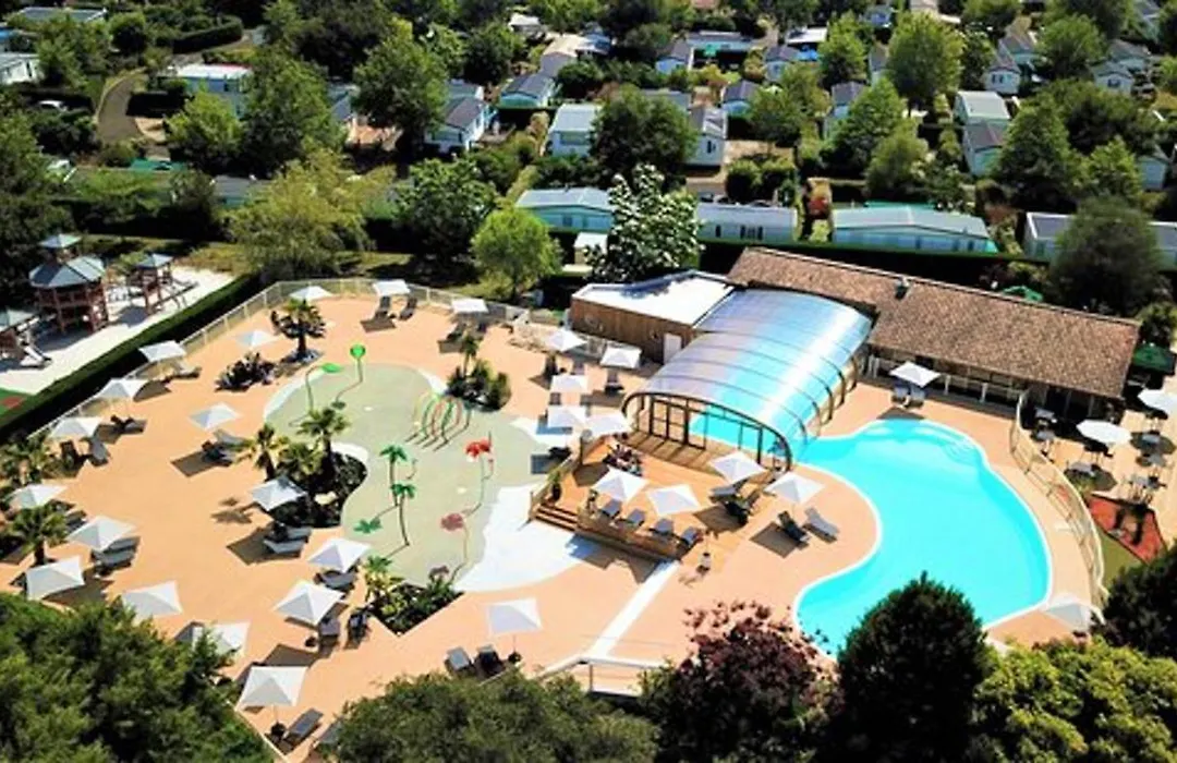 Maison Accueillante A Biscarrosse Avec Piscine Et Jardin-1