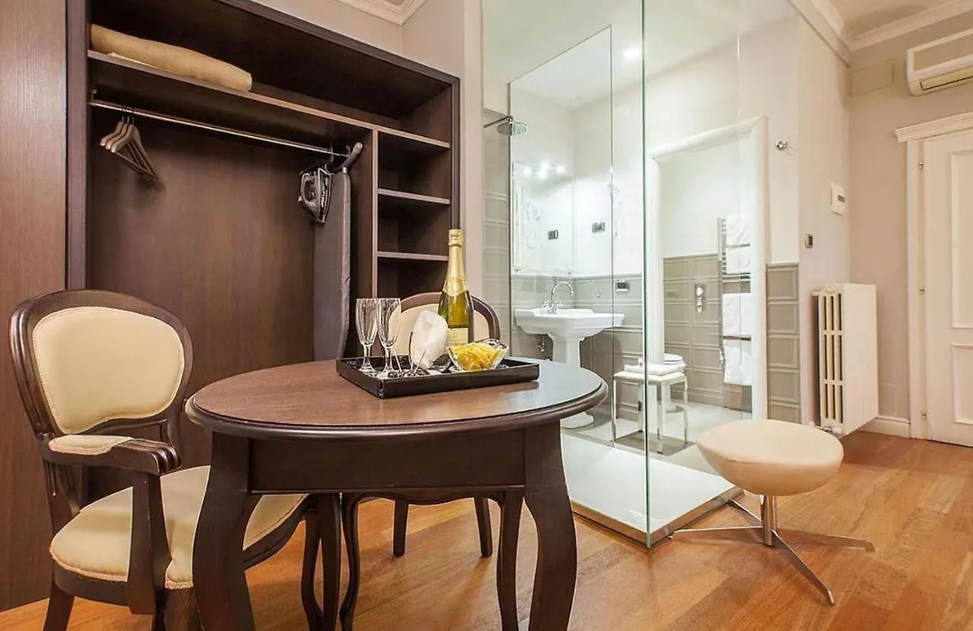 Hotel Lombardia-1