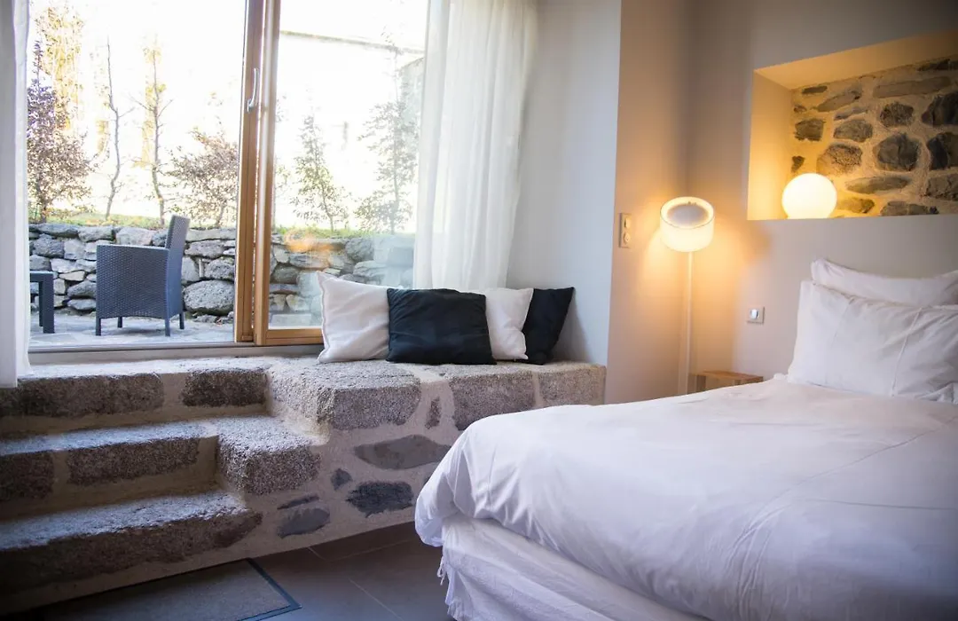 Aux Caprices d'Aubrac-1