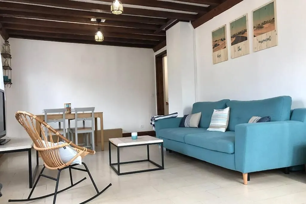 Joli Appartement Avec Jardin - La Maove-1