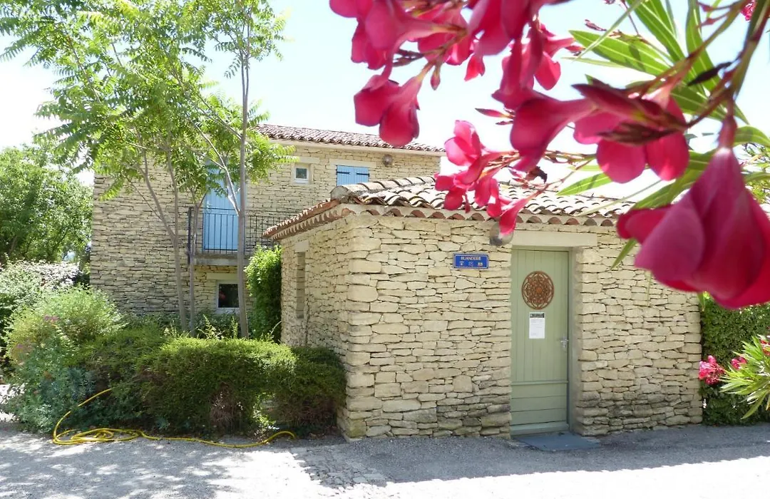 Gite Lavande De Provence - Domaine Les Bastidons-1