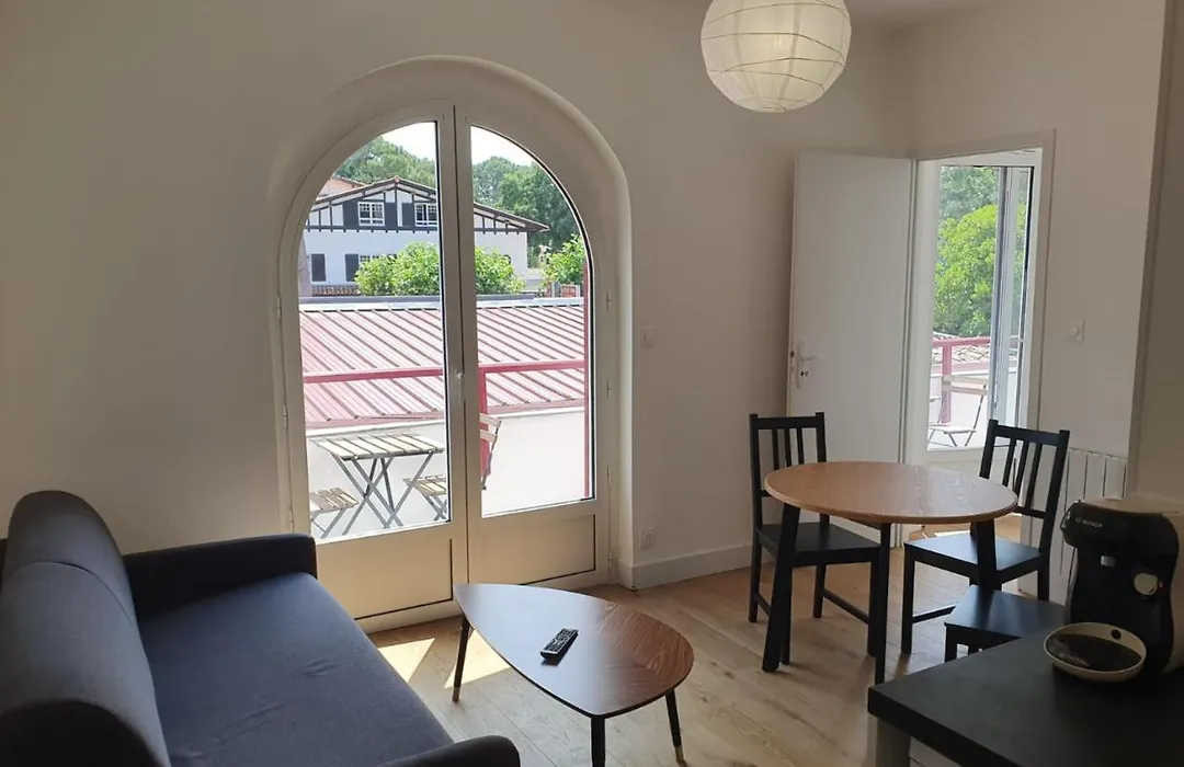 Nice Apartment Near The Sea And Commodities-1