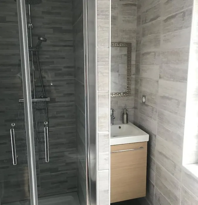 Suite 1 Cosy-1
