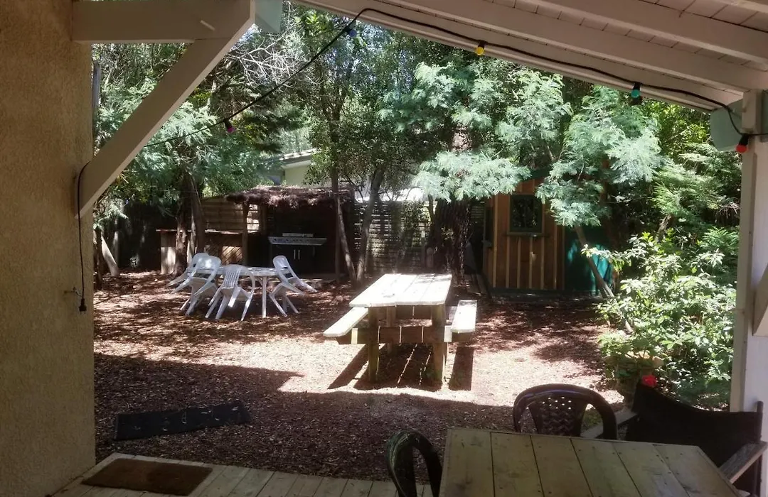 Les Cabanes-1