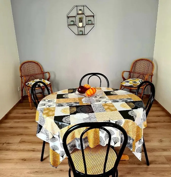 Maison De Ville-1