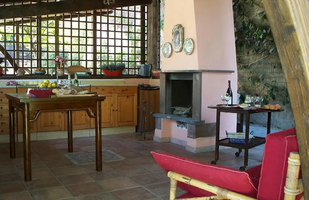 La Tana Del Tasso Ventimiglia-1