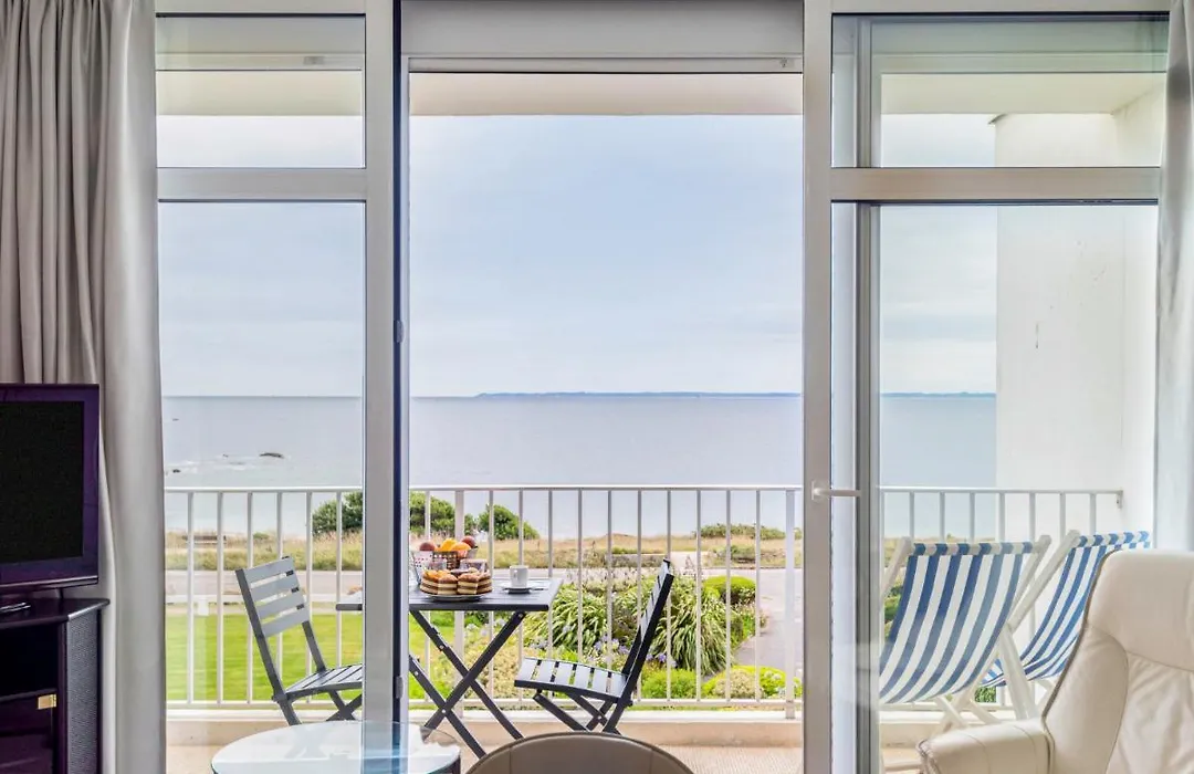 Apartment Les Trois Iles-9 By Interhome-1