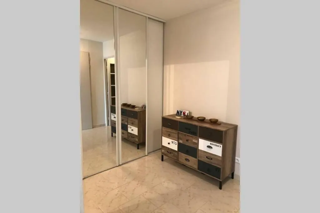 Appartement T1 Balcon Vue Mer-1
