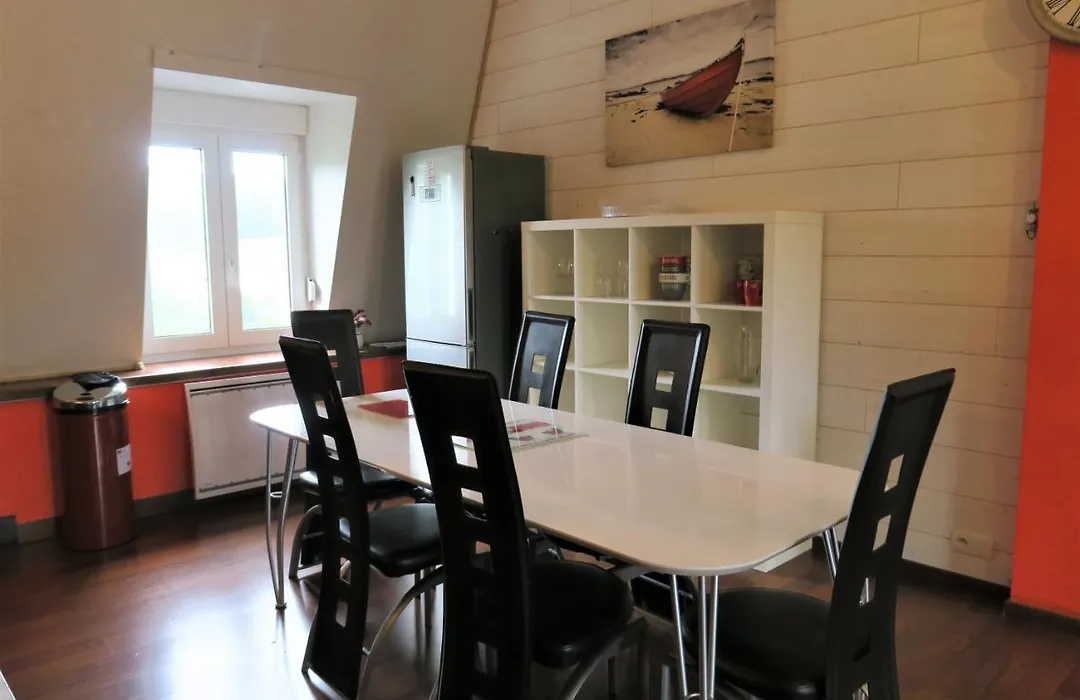 Bel Appartement Vue Mer Avec Wifi Plage De Trestraou A Perros-Guirec Ref 852-1