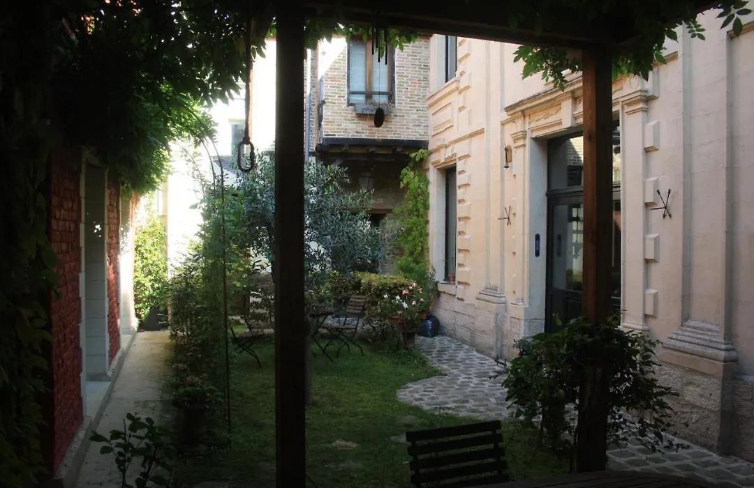 Le Refuge Des Cordeliers-1