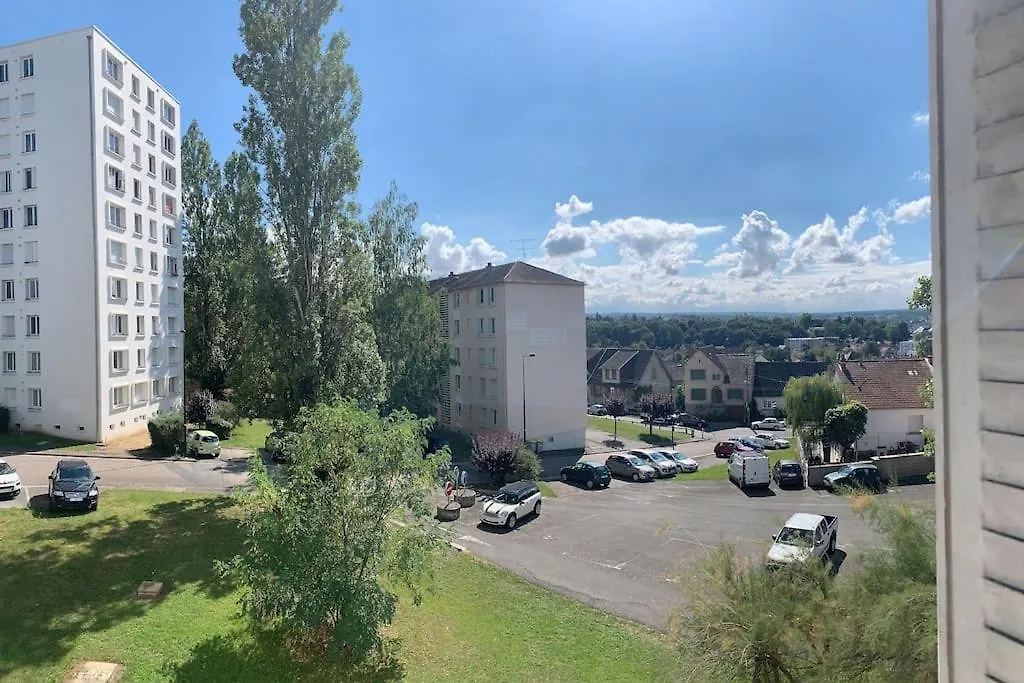 Appartement familiale et conviviale 2 chambres à Montlucon - 250m hopital-1