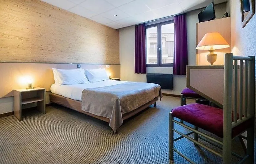 Hôtel Le Savoie-1