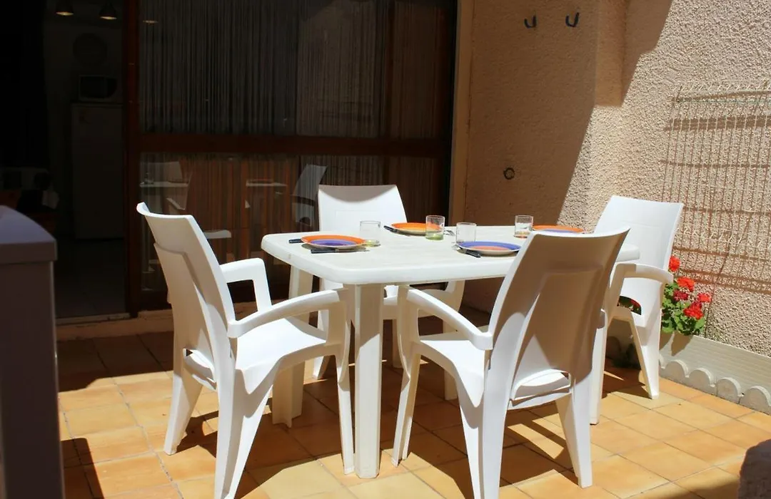 Appartement Port-La-Nouvelle, 1 Piece, 4 Personnes - Fr-1-229C-44-1