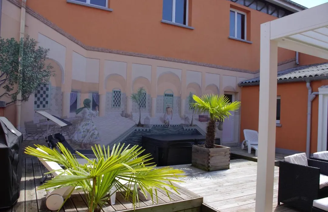 La Maison de L Artiste - Chambres d'hôtes à Verdun - avec jacuzzi-1