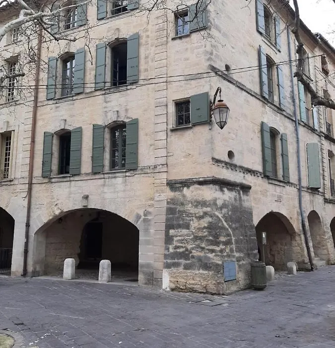 Une chambre à Uzès-1