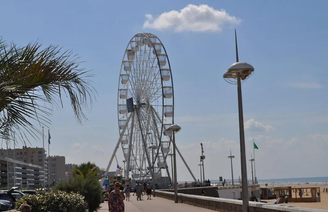 My Holidee - Plein Coeur De La Rue Pietonne Et 200 M De La Plage-1