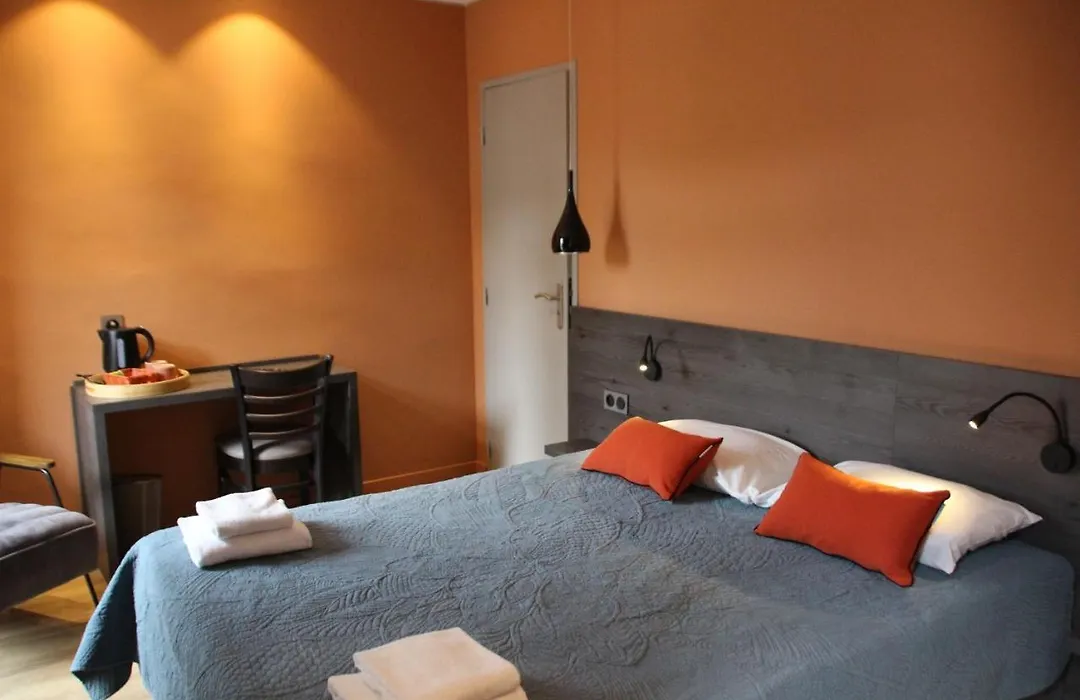Hotel Le Pont Neuf-1