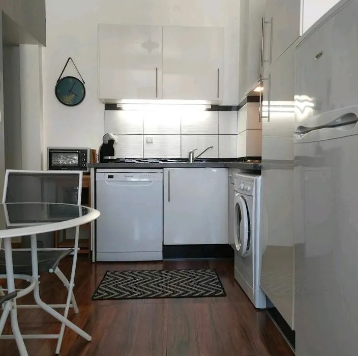 Logement Moderne - Centre Ville - Navette Thermale - Disponible 24H/24-1