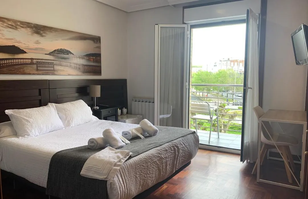 Pension Amara-1