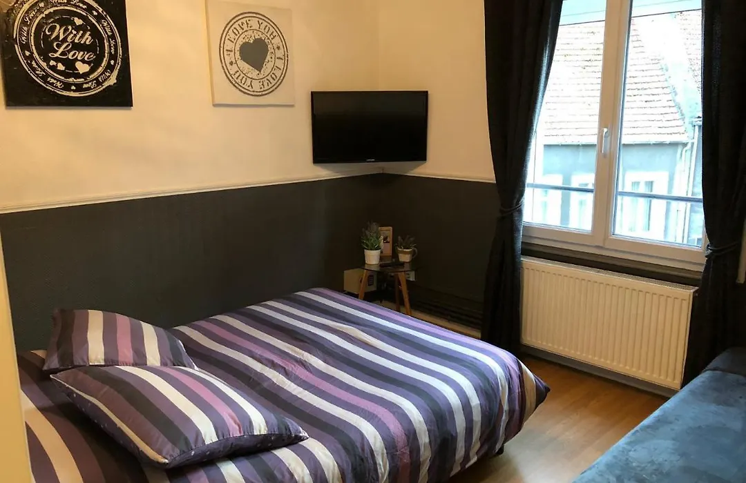 Appartement spacieux pour 4 personnes bien placé-1