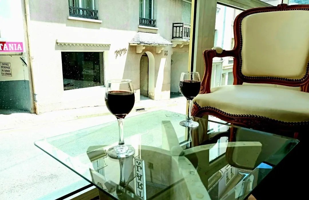 Hôtel Jeanne d'Arc-1