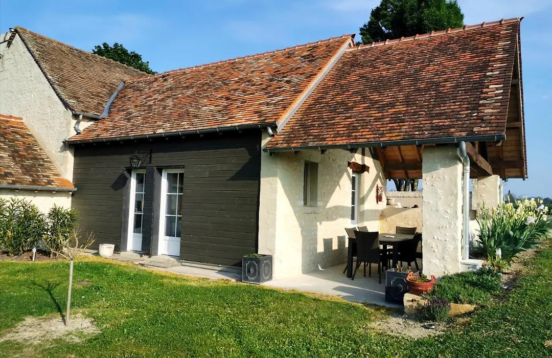 Gîte de charme dans un cadre calme et reposant-1