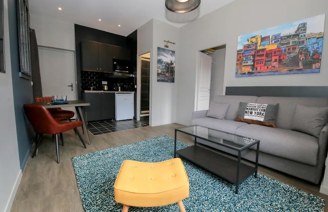 L'Industriel, T2 hypercentre chic et cosy, Wifi par SOVALFI-1