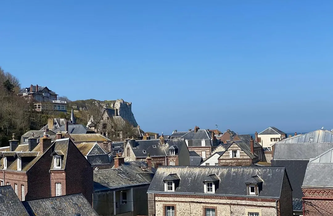Perle Verte - Etretat-1