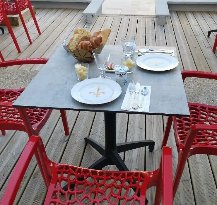 Lamarck Guest-1