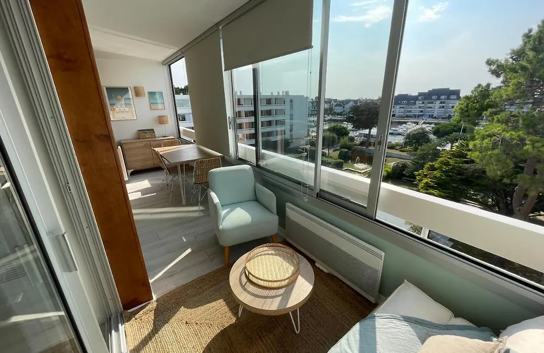 Appartement de standing, vue sur port de plaisance-1