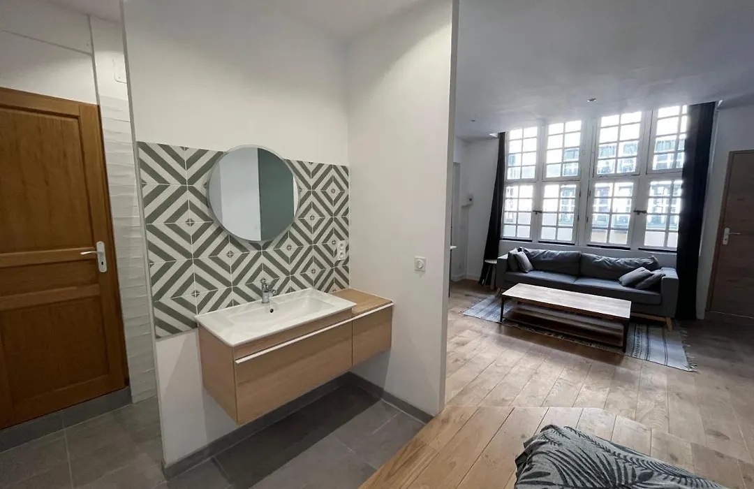 Studio centre Bayonne-1