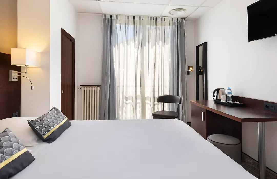 Hôtel Locarno Nice-1