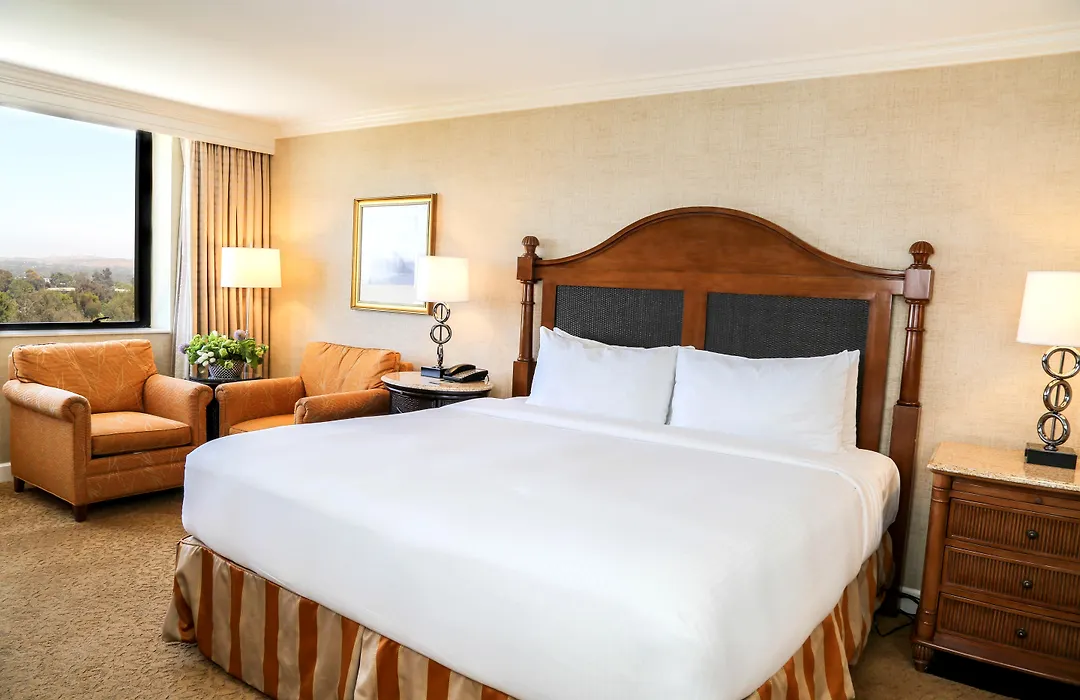 Renaissance Newport Beach Hotel-1