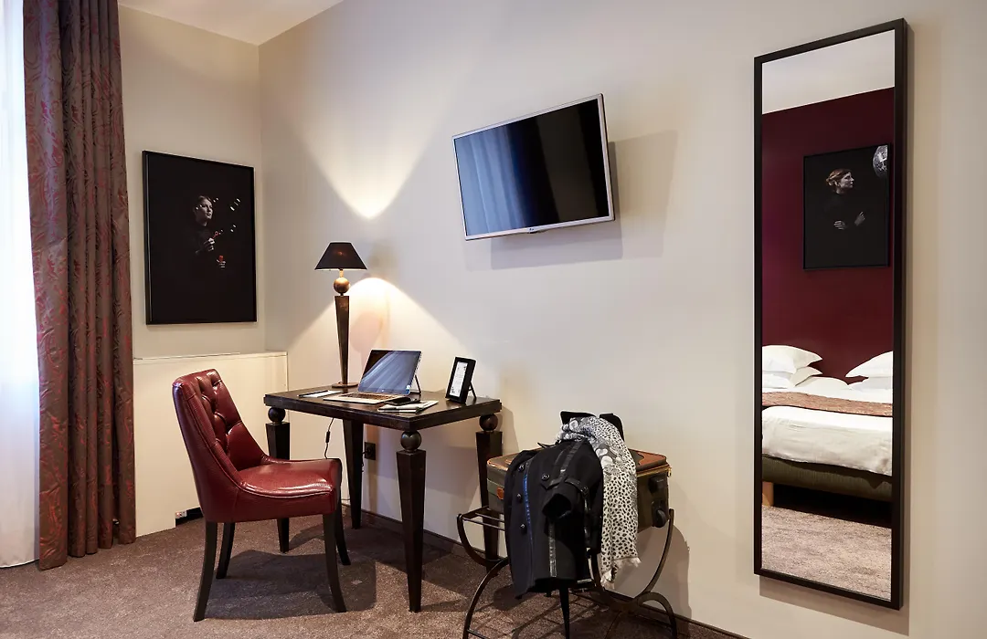 Hotel Arok-1