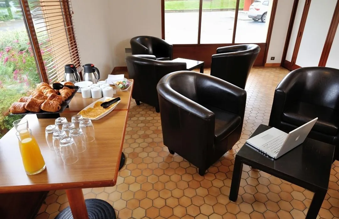 Kyriad Direct Soissons-1