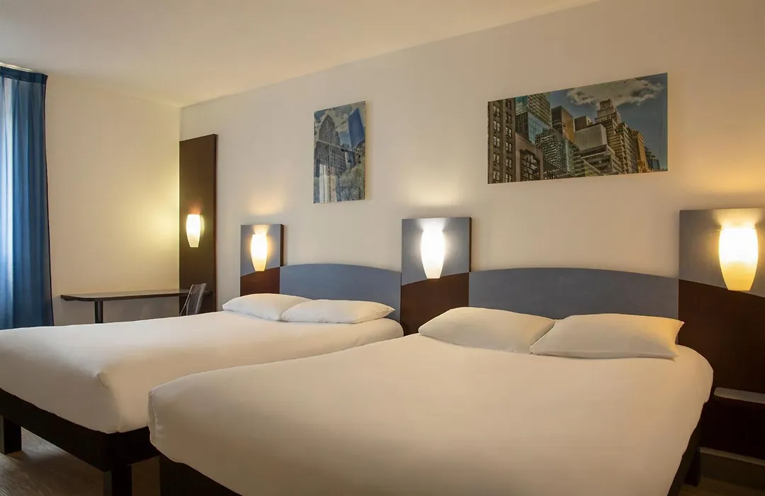 The Originals Access, Hôtel Bourges Gare-1
