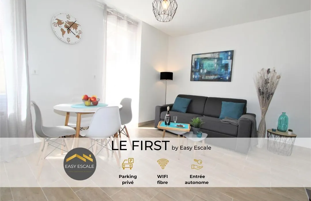 Le First By Easyescale-1