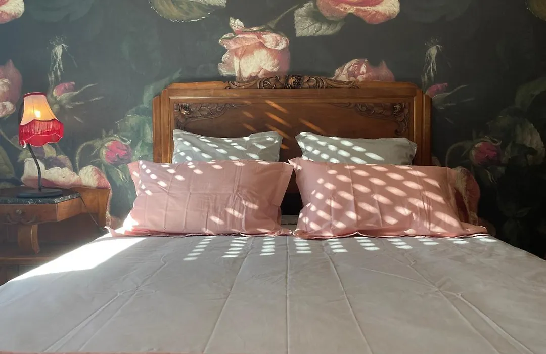 Chez Paul Et Louis-1